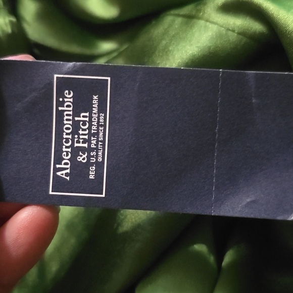 Abercrombie & Fitch Elegant Emerald Green Satin Maxi Dress Size XX Small - Picture 13 of 16